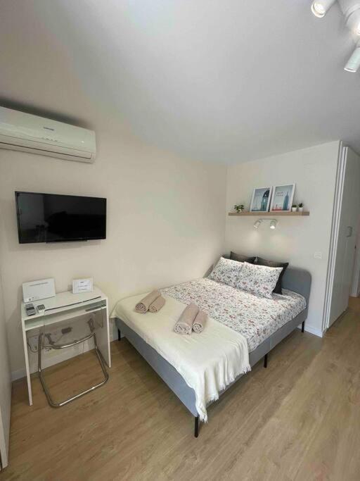 Apartamento Acogedor Estudio C/ Vistas Al Mar, Recepcion 24 Hs Benalmádena Exterior foto